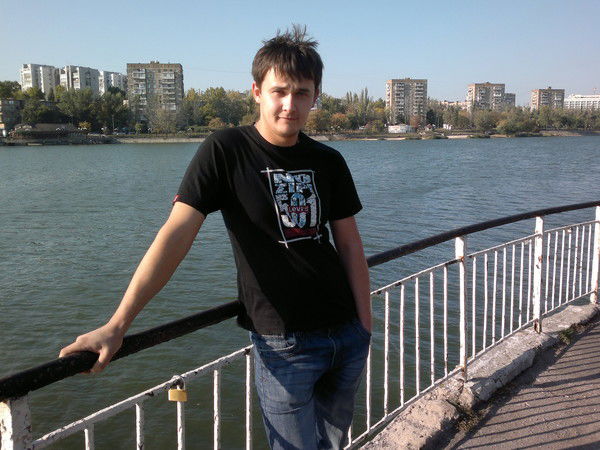 Руслан Ахметкаримов