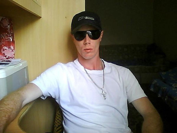 Артём Истомин