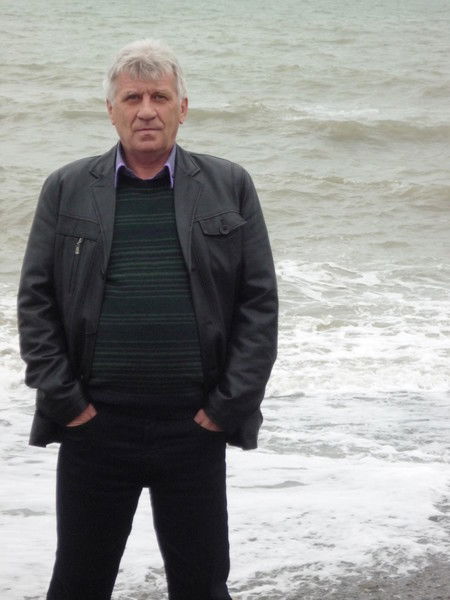 Александр *********