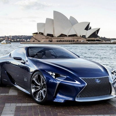 Амир Десумбаев