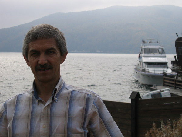 Дима Ефремов