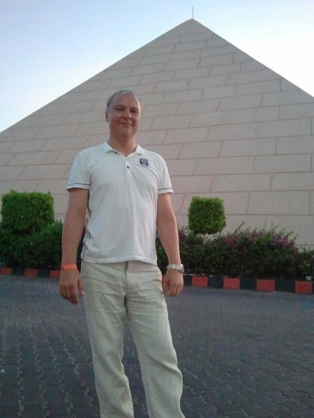 Сергей Акмазиков