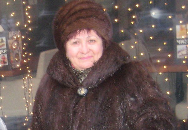 Люба Синицина (Алексеева)