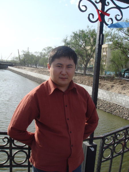 Руфат Ермуханов