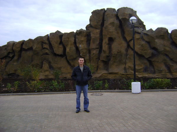 Николай Неустроев