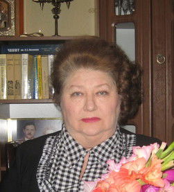 Людмила Наумова