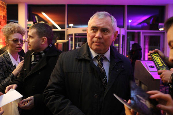 Неизвестно Неизвестно