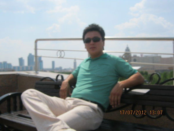 Жандос Турабаев