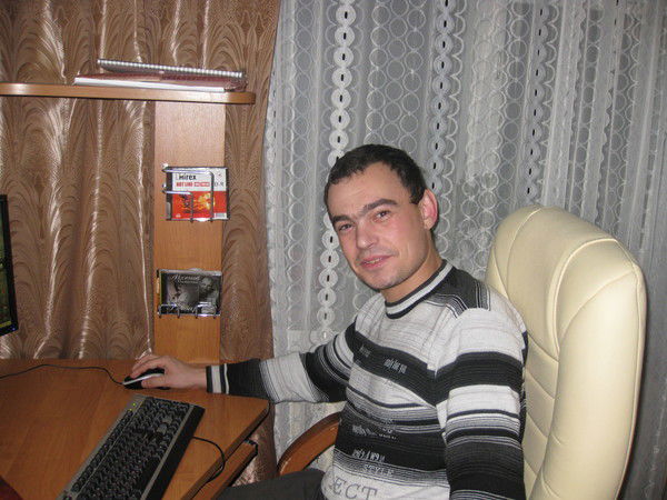 Антон Кузнецов