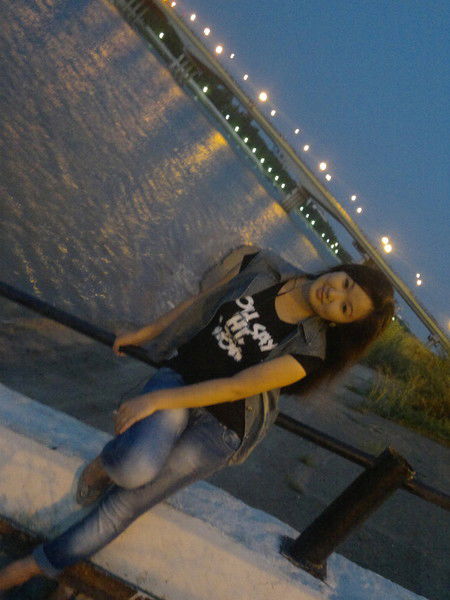 Акмарал Суйешова