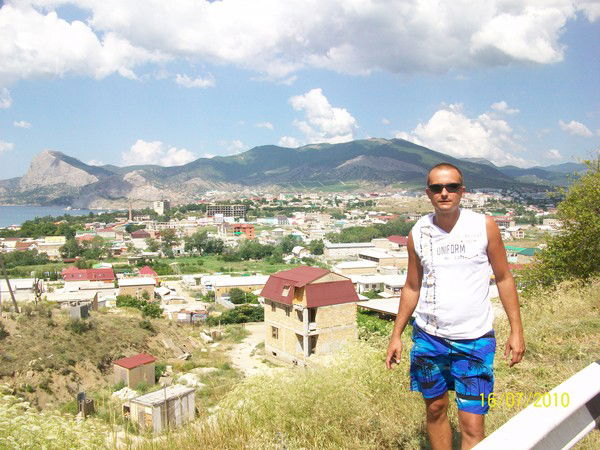 Артём Чертков