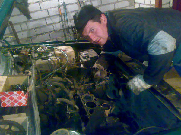 Александр Навроцкий