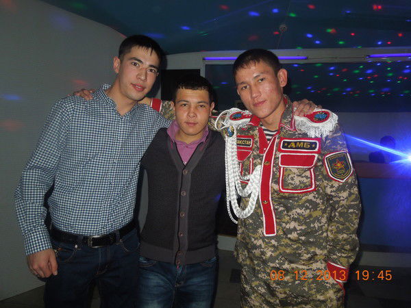 Алибек Касенов