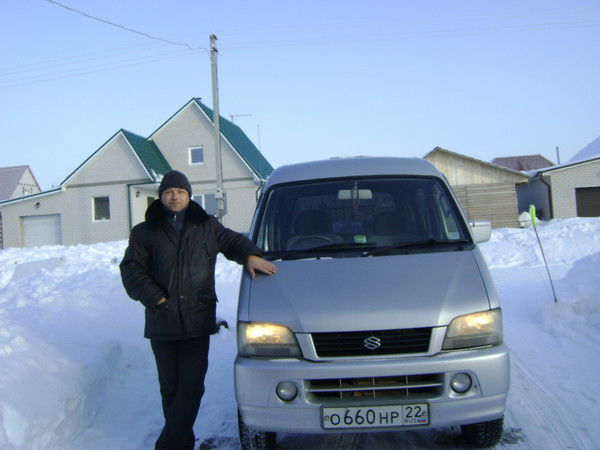 Сергей Емельянов