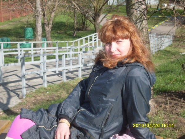 Hина Беккер