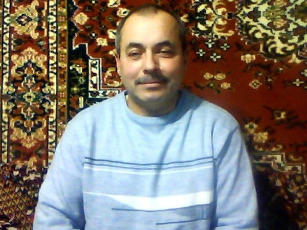 Миша Акперов