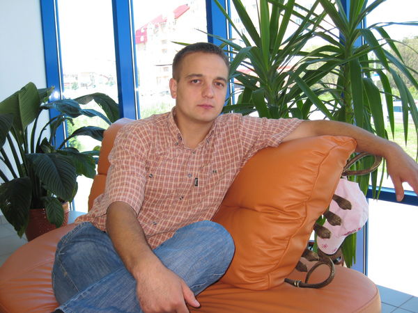 Олег Коломиец