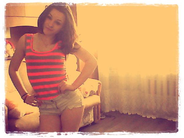 Юлия Абрамова