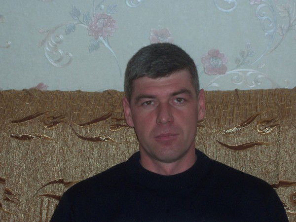 Анатолий Новиков