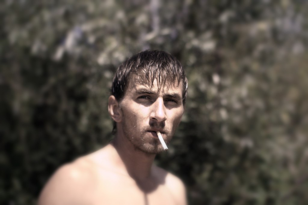 Максим Омариев