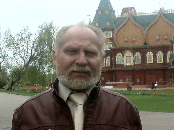 Владимир Саенко