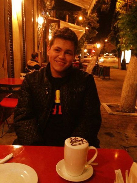 Борис Царев