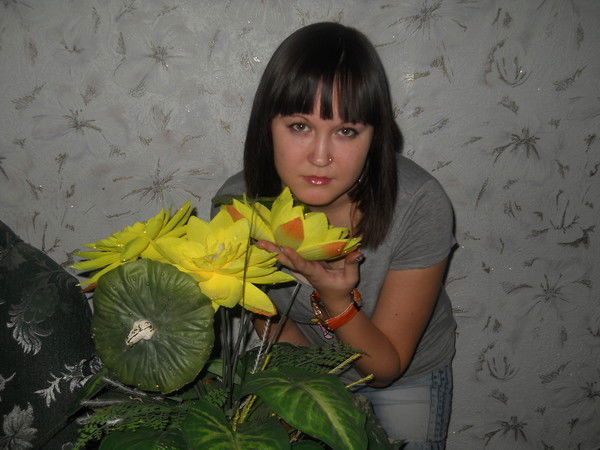 *дариночка Плотникова*