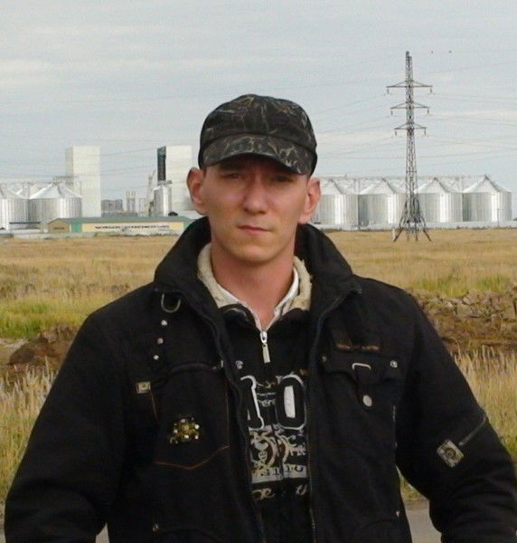 Дмитрий Отов