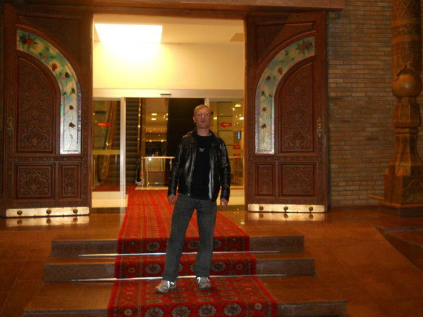 Денис Гордеев