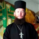 Священник Андрей Крашенинников