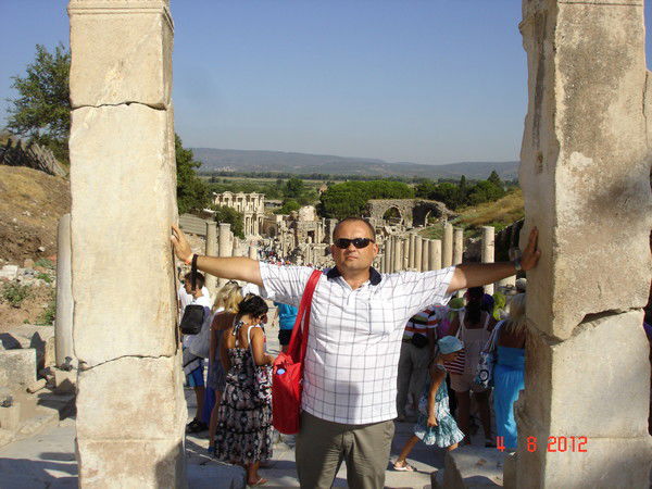 Александр Кобзев