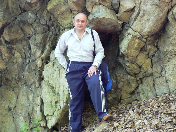 Александр Дрожжинов