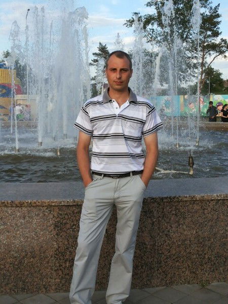 Алекс Демиденко