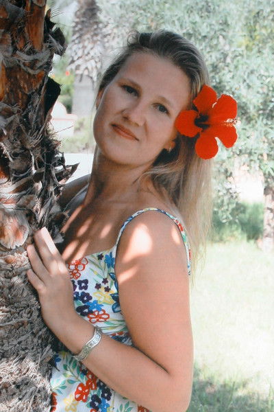 Юлия Лавриненко