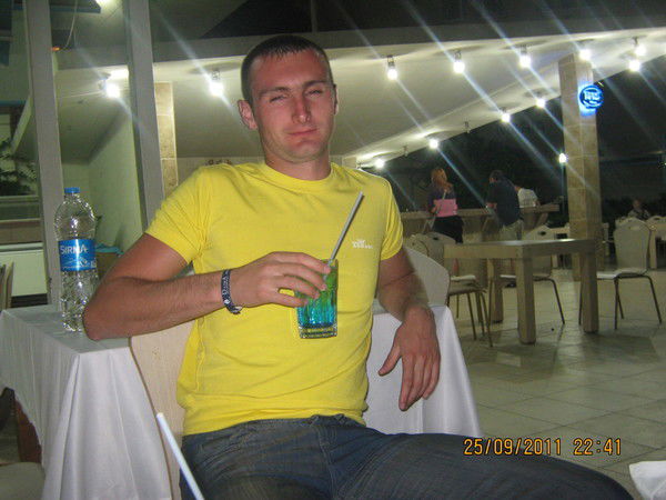 Алексей Белов