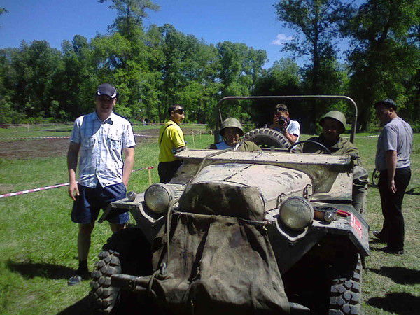 Петя Шахалдаев