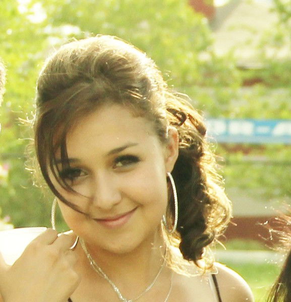 Ясмина Уразова