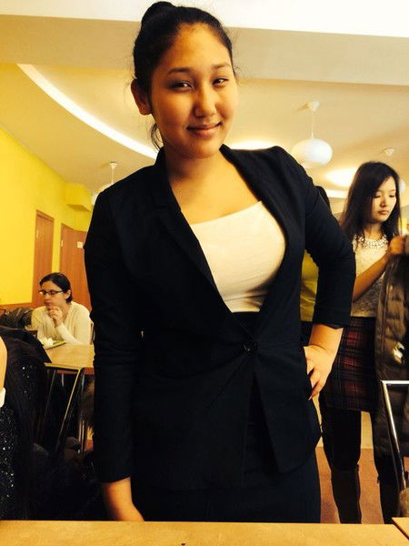 Арай Чиназова