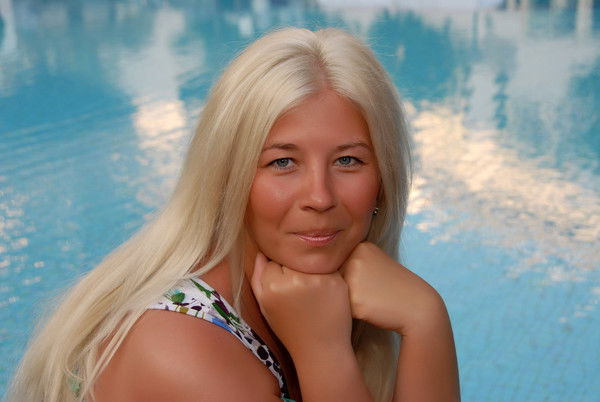 Олеся Суворова