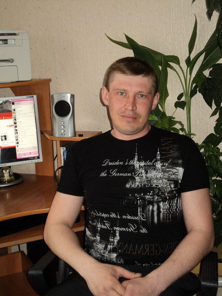 Олег Тумаков