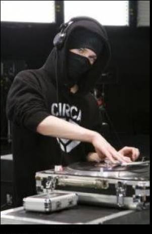 Саша Ефимов