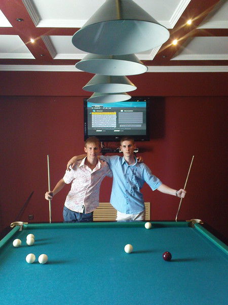 Антон Козаченко