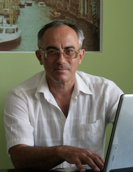 Александр Антоненко