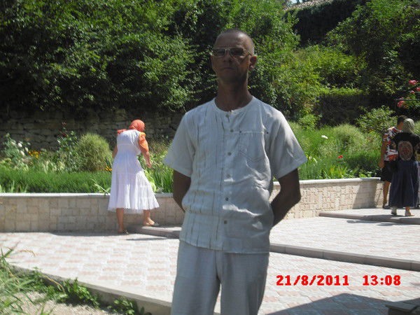 Олег Баранов