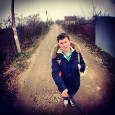 Евгений Николаев