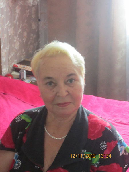 Вера Хлопова