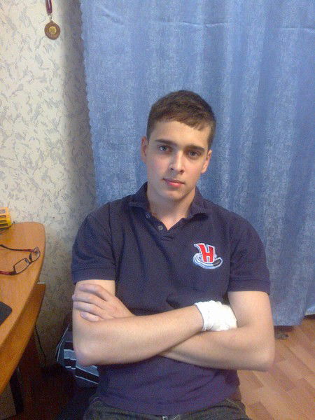 Александр Ерастов