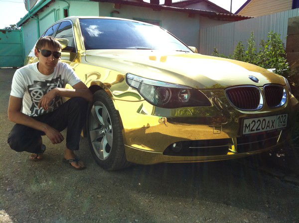 Артем Захаров