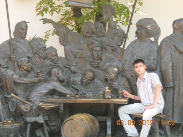 Денис Алексеенко