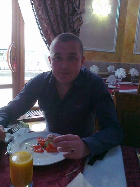 Владимир Минилбаев